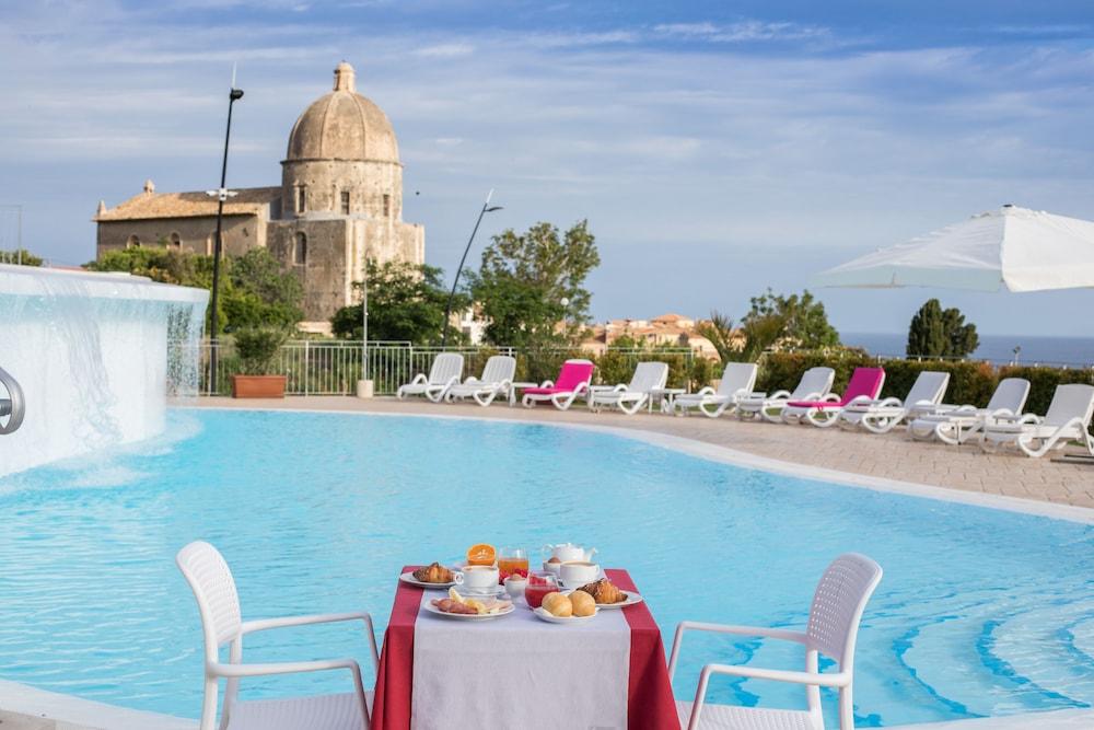 Sentido Michelizia Tropea Resort 외부 사진