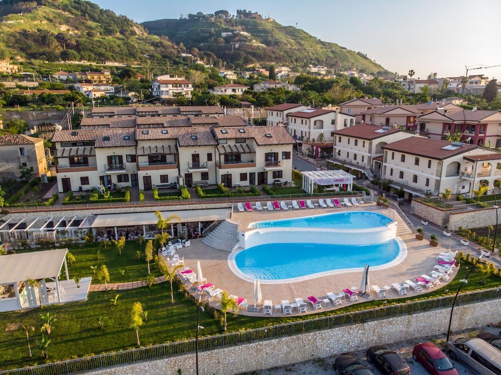 Sentido Michelizia Tropea Resort 외부 사진