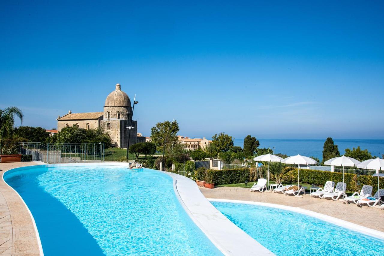 Sentido Michelizia Tropea Resort 외부 사진